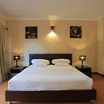 4 Bedroom Villa With Pool In The Center Of Seminyak