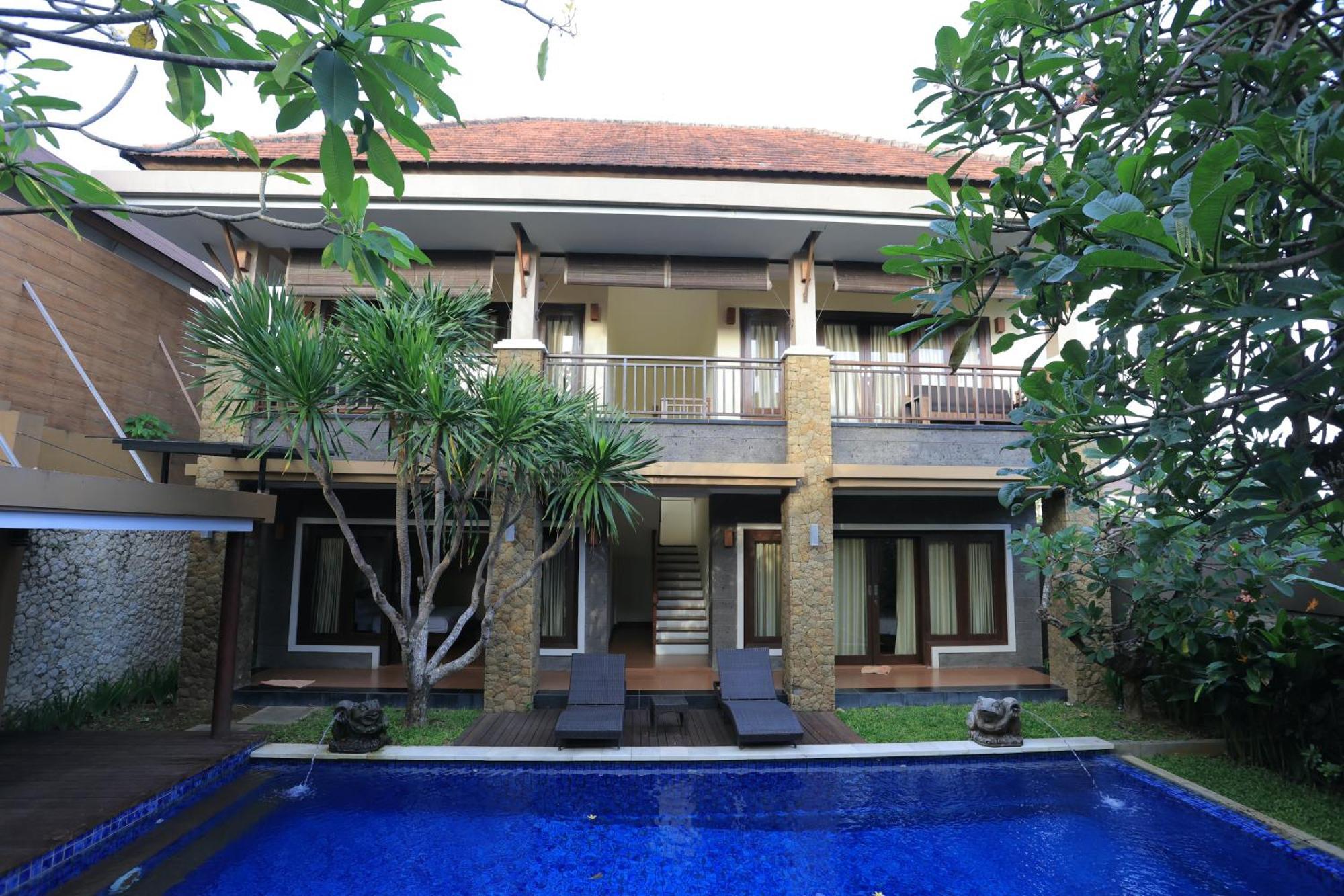 Villa 4 Bedroom With Pool In The Center Of
